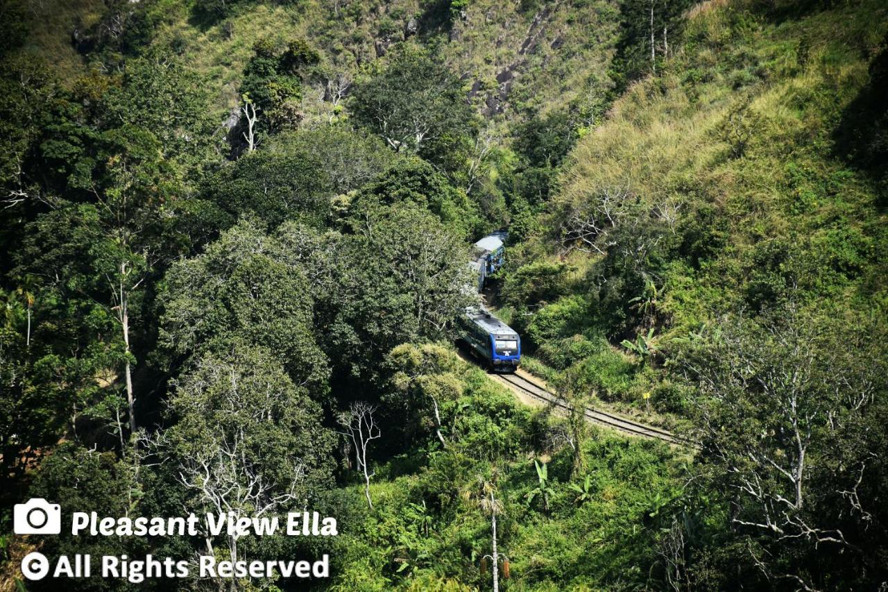 ホテル Pleasant View エッラ エクステリア 写真